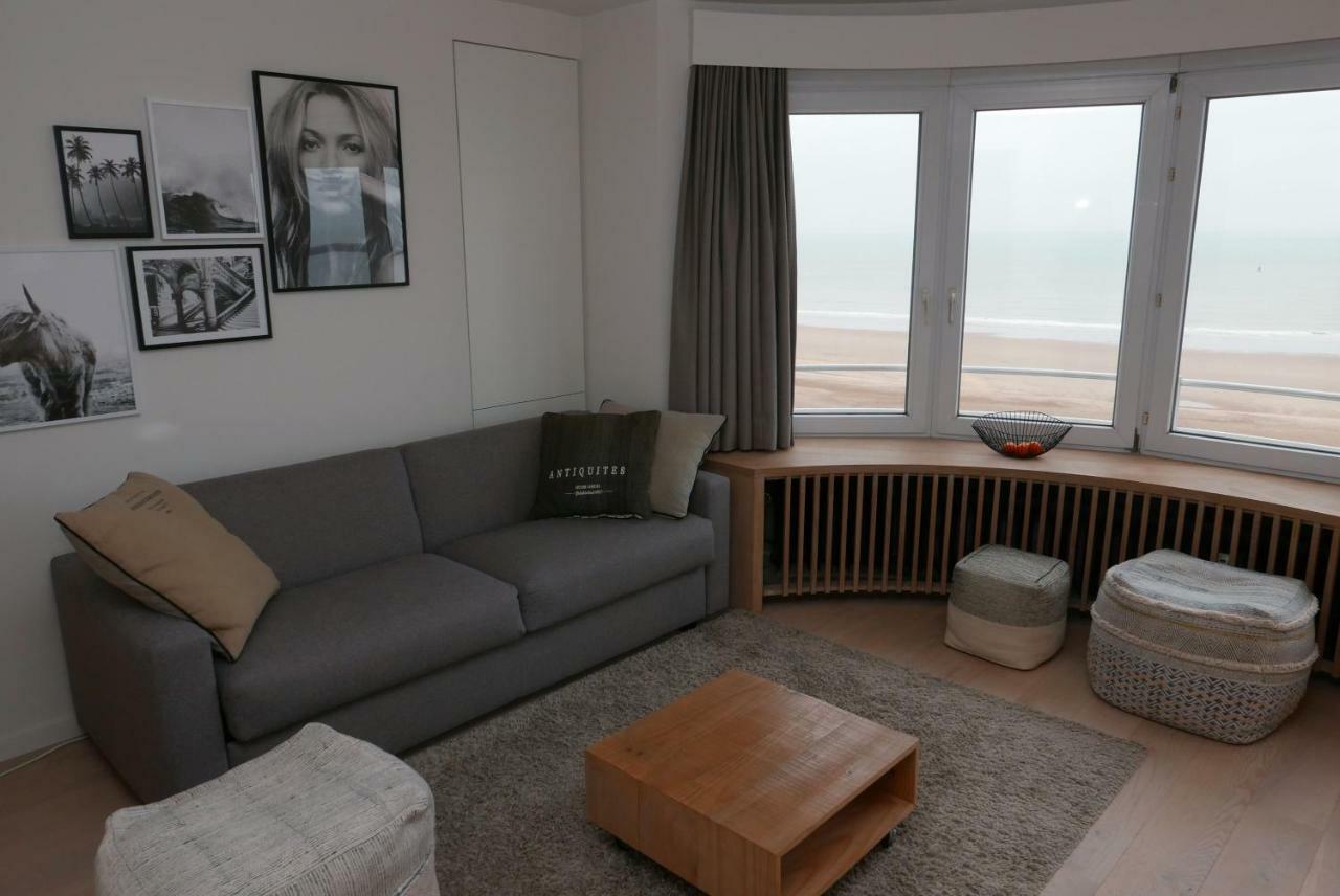 Appartement Met Zeezicht 오스텐드 외부 사진