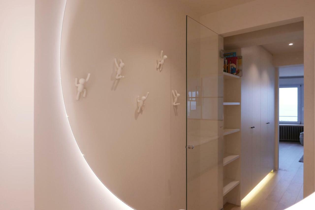 Appartement Met Zeezicht 오스텐드 외부 사진